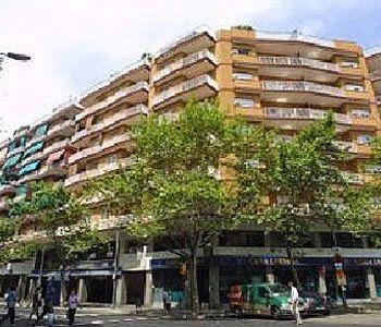 Apartments Europa Barcelona Exterior photo